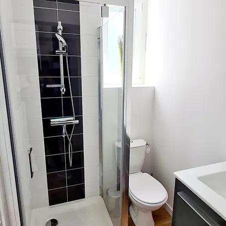 1 Cozy En Centre-ville - Puy Dufou דירה *